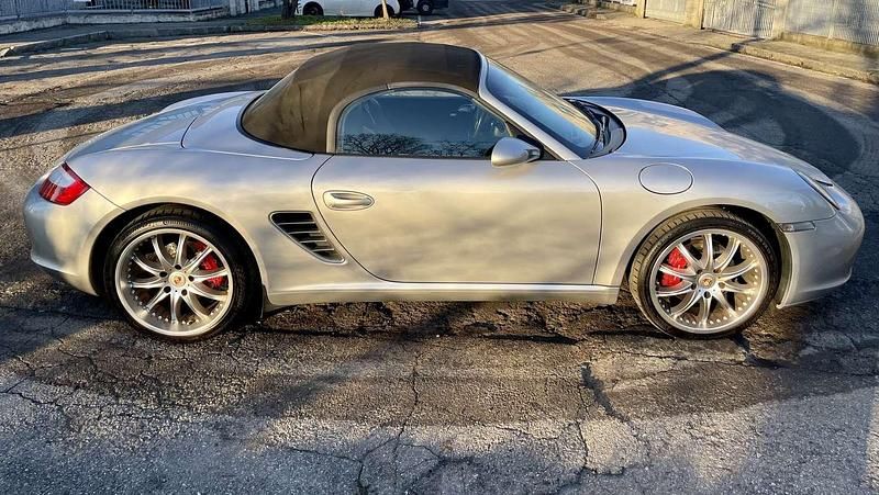 Usata Porsche Boxster 280 CV (205 kW) 2005 Argento Cabrio