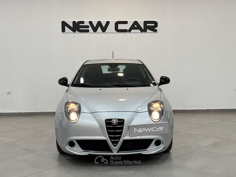 Usata Alfa Romeo MiTo 84 CV (61 kW) 2015 Argento Utilitaria