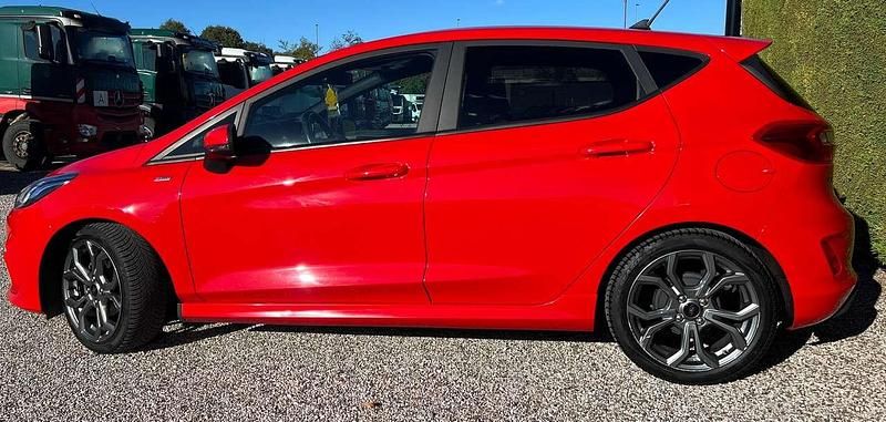 Usata Ford Fiesta ST-Line 125 CV (91 kW) 2021 Rosso Utilitaria