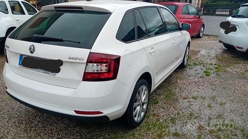 Usata Skoda Rapid Ambition 90 CV (66 kW) 2018 Bianco Utilitaria
