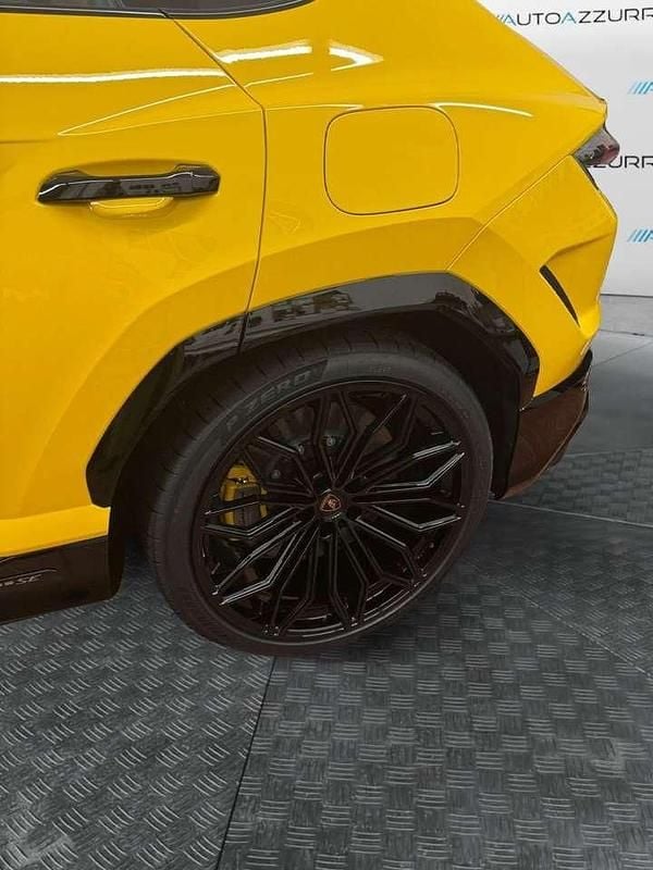 Nuova Lamborghini Urus 799 CV (587 kW) 2026 Giallo SUV