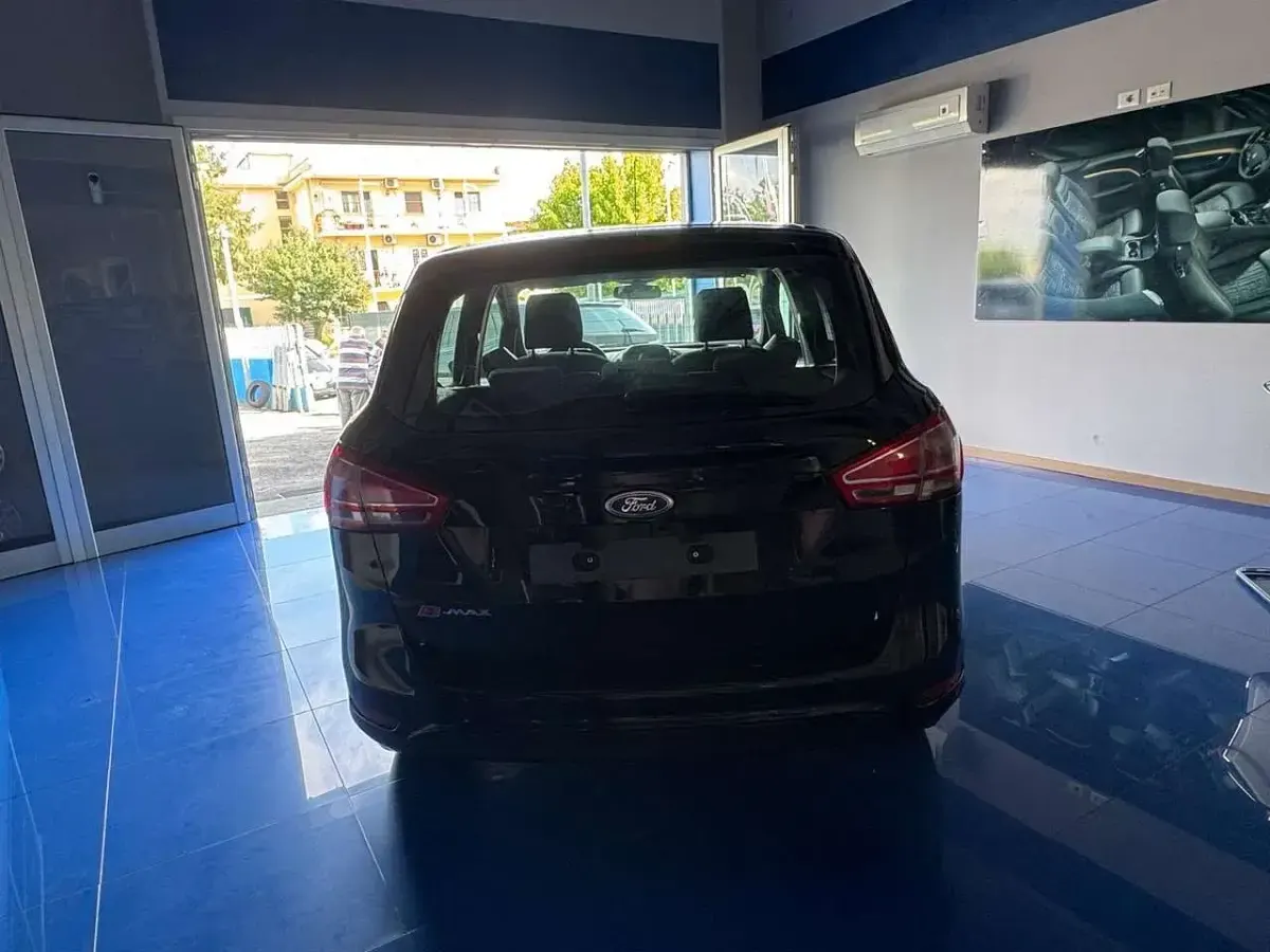 Usata Ford B-MAX 86 CV (63 kW) 2016 Other Monovolume