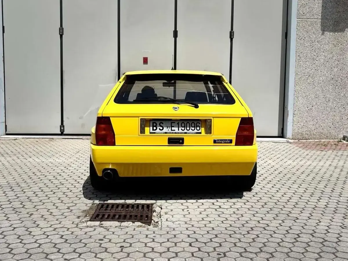 Usata Lancia Delta 205 CV (150 kW) 1992 Giallo Utilitaria