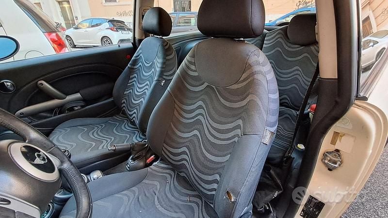 Usata Mini ONE 90 CV (66 kW) 2003 Bianco Utilitaria