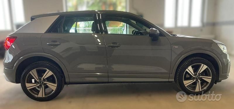 Usata Audi Q2 S-Line 190 CV (139 kW) 2020 Grigio SUV