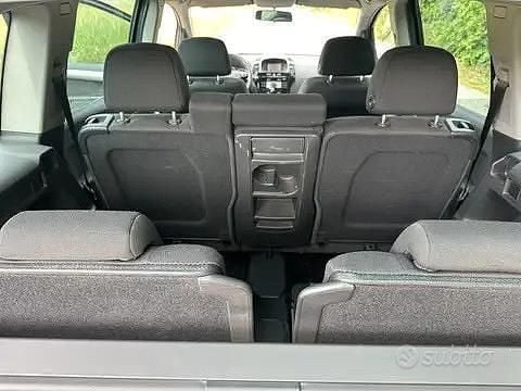 Usata Opel Zafira 116 CV (85 kW) 2011 Nero Monovolume