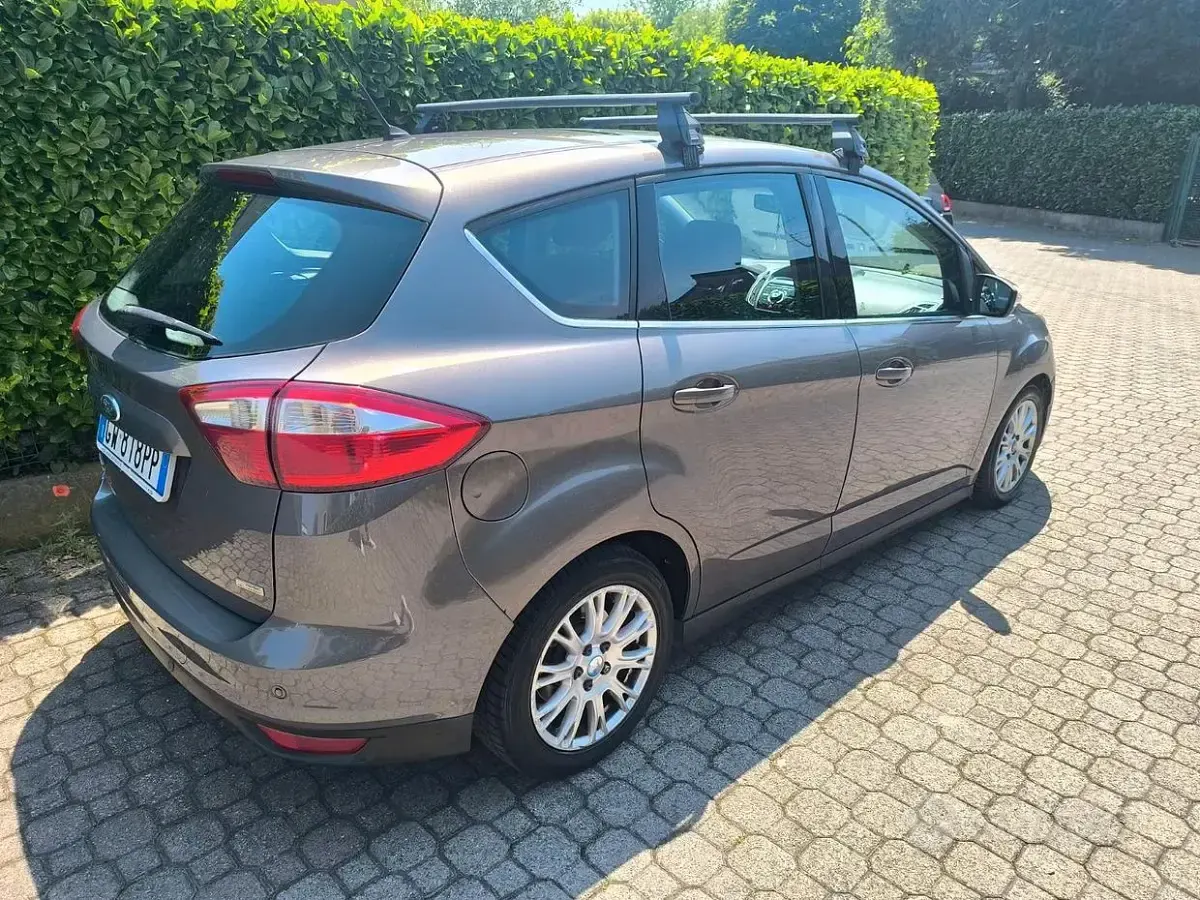 Usata Ford C-MAX 115 CV (84 kW) 2011 Grigio Monovolume