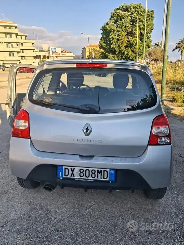 Usata Renault Twingo 75 CV (55 kW) 2009 Grigio Utilitaria