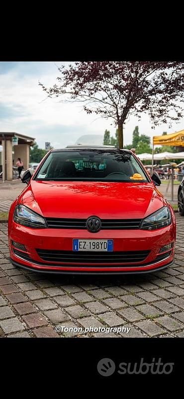 Usata VW Golf VII 125 CV (91 kW) 2016 Rosso Utilitaria