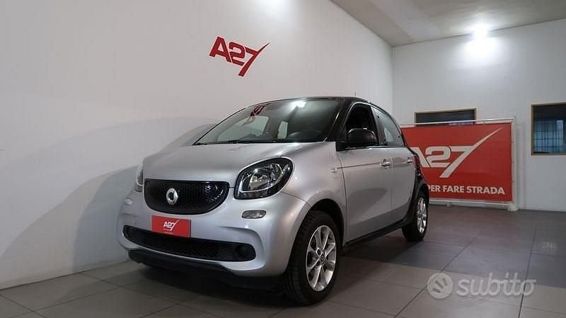 Grigio Usata 2018 Smart ForFour Passion Utilitaria | 10.900 € (Buon prezzo) - Immagine 1/4