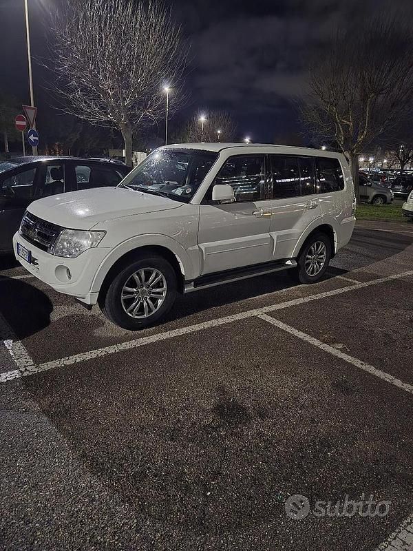 Usata Mitsubishi Pajero 2014 Bianco SUV
