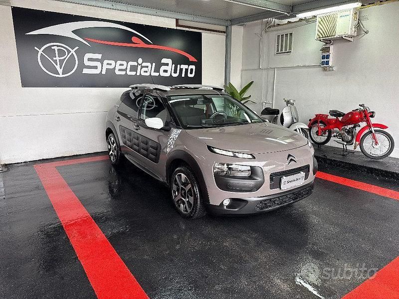 Usata Citroën C4 Rip Curl 100 CV (73 kW) 2016 Grigio SUV