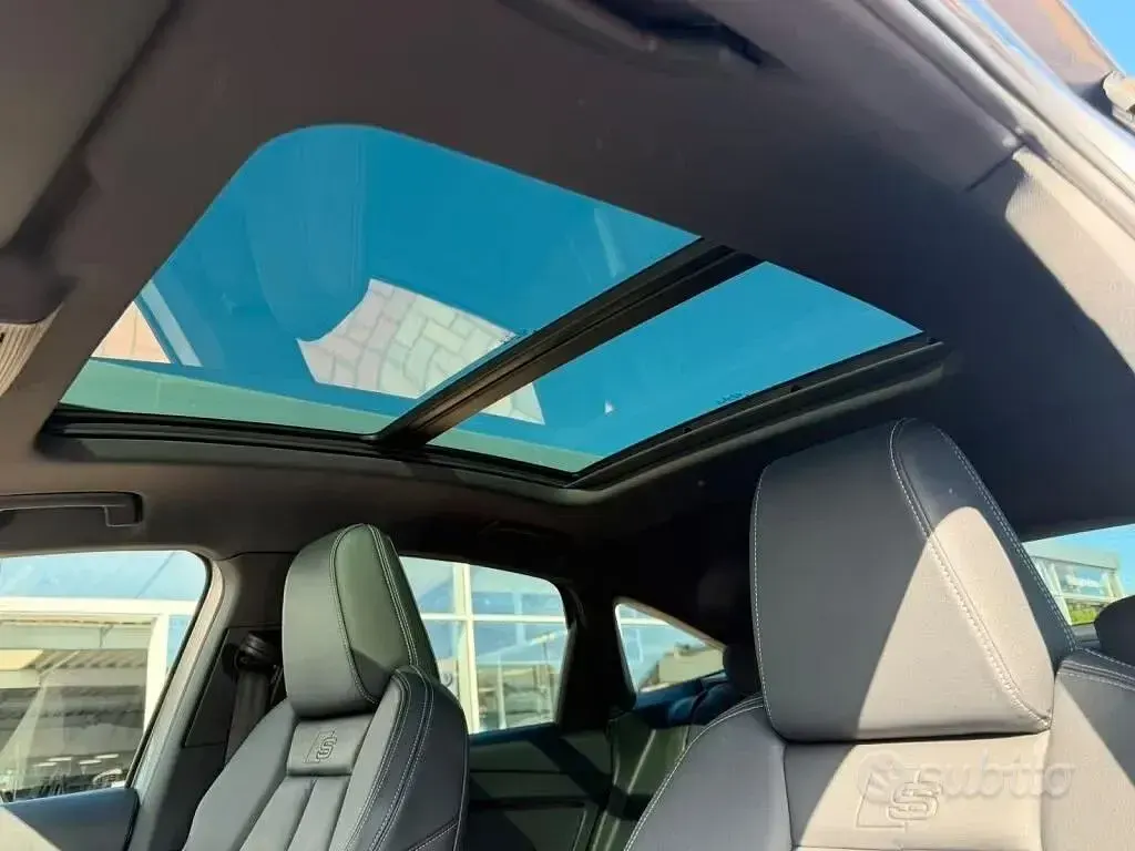 Usata Audi Q4 Sportback e-tron S-Line 219 kW (299 CV) 2022 Grigio SUV