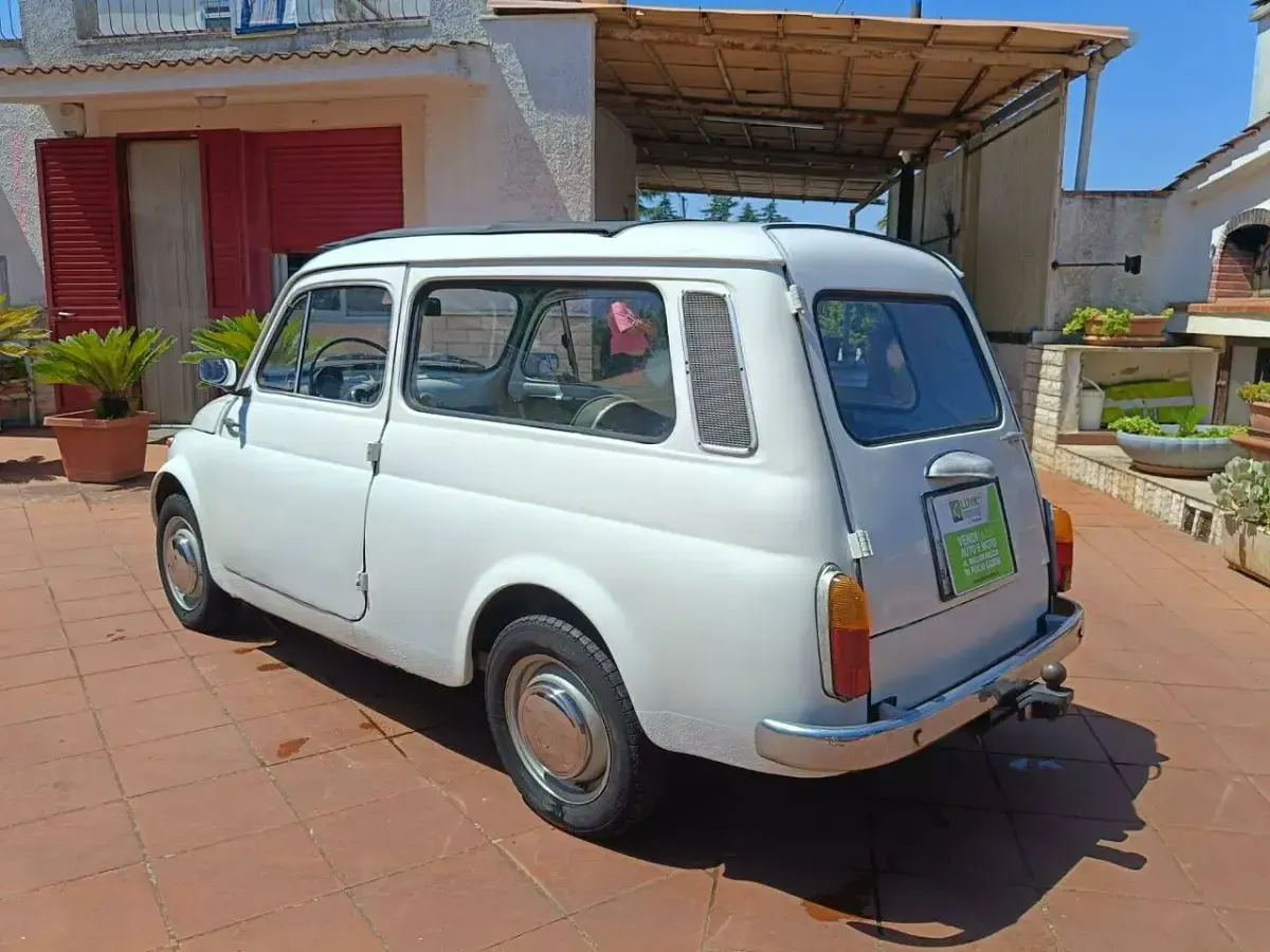 Usata Fiat 500 19 CV (13 kW) 1973 Bianco Utilitaria