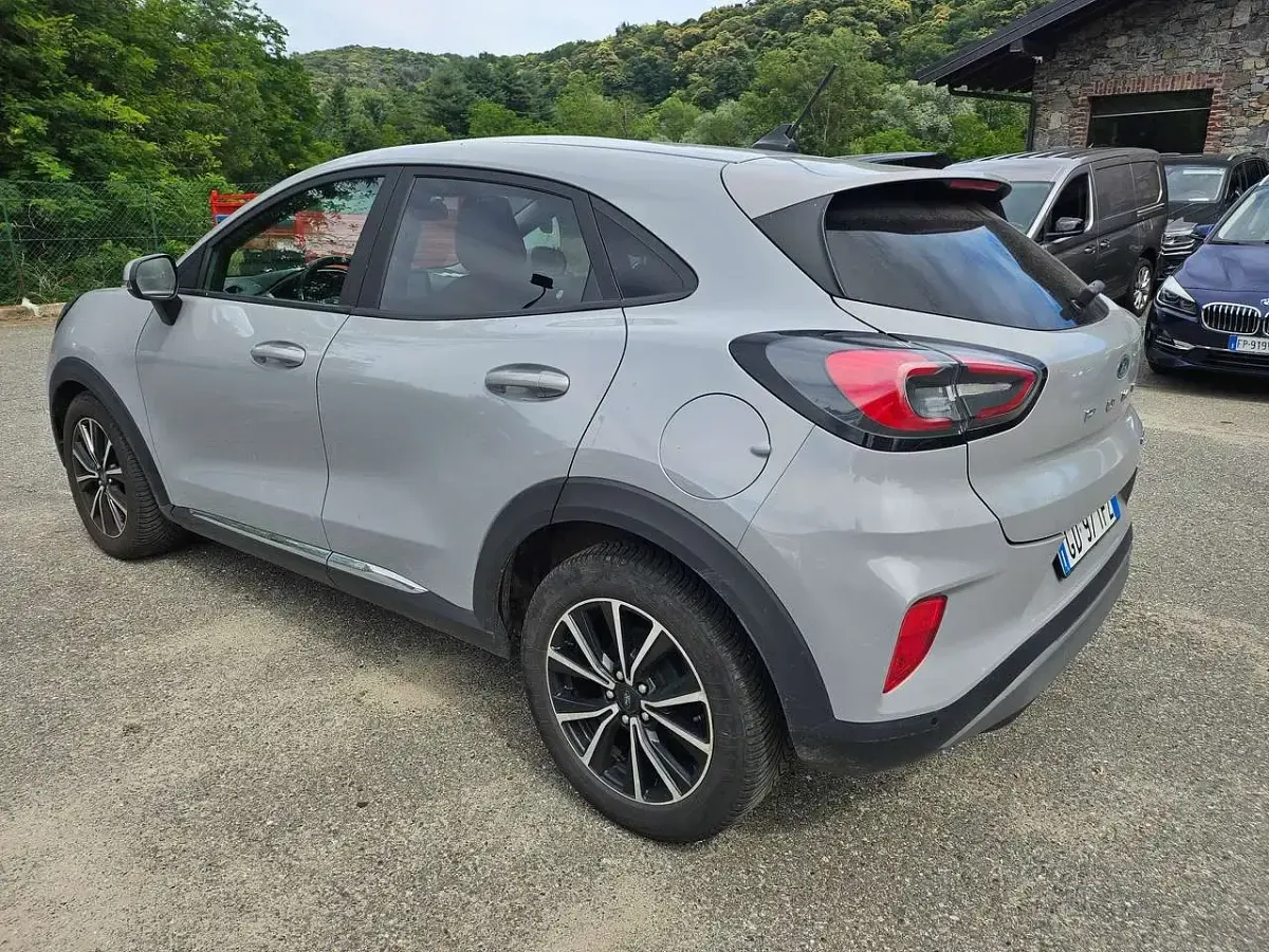 Usata Ford Puma Titanium X 125 CV (91 kW) 2021 Grigio SUV