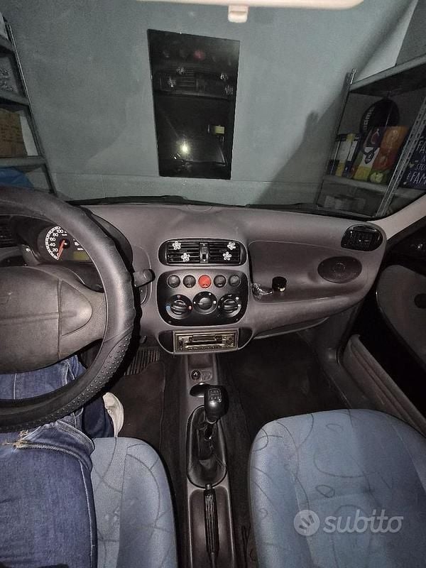 Usata Fiat 600 2002 Nero Utilitaria