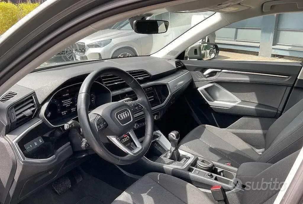 Usata Audi Q3 Business Plus 150 CV (110 kW) 2023 Verde SUV