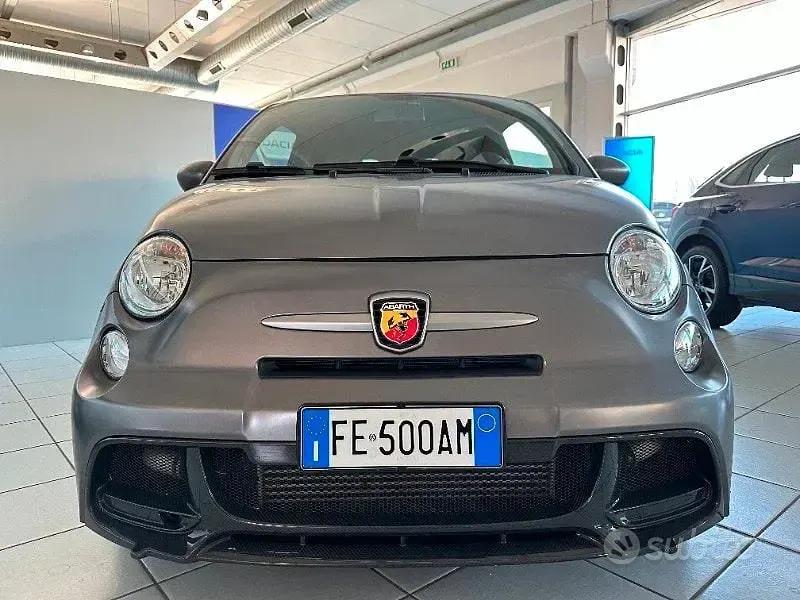 Usata Abarth 695 190 CV (139 kW) 2016 Grigio Utilitaria