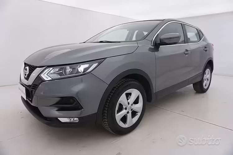 Usata Nissan Qashqai 160 CV (117 kW) 2020 Grigio SUV