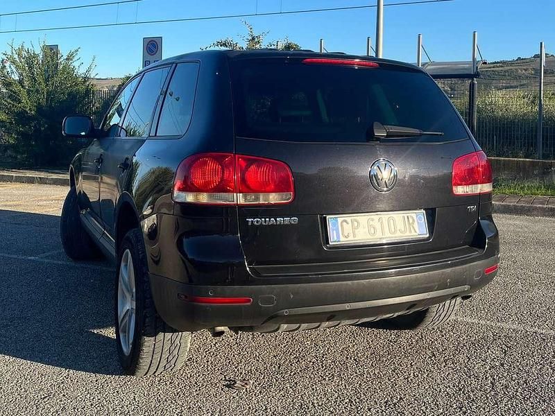 Usata VW Touareg R 174 CV (127 kW) 2004 Nero SUV