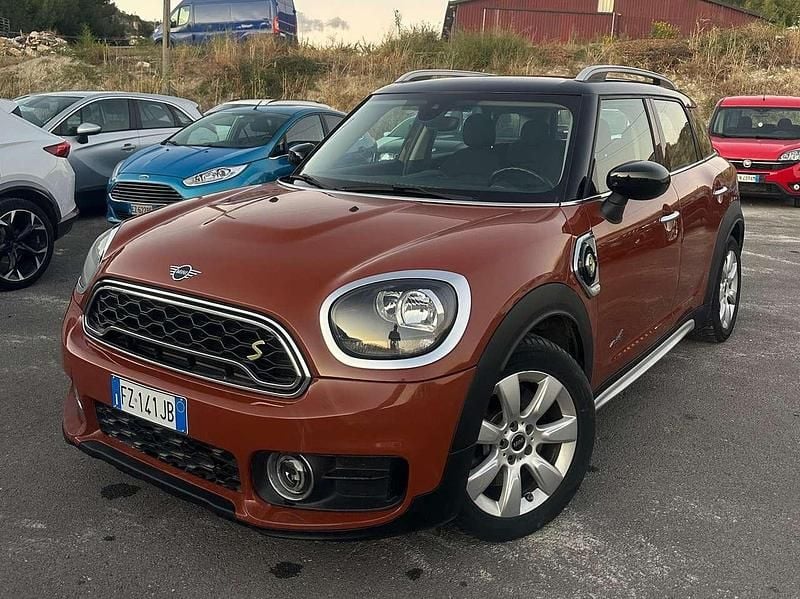 Usata Mini Cooper S Countryman Hype 136 CV (100 kW) 2019 Arancione SUV