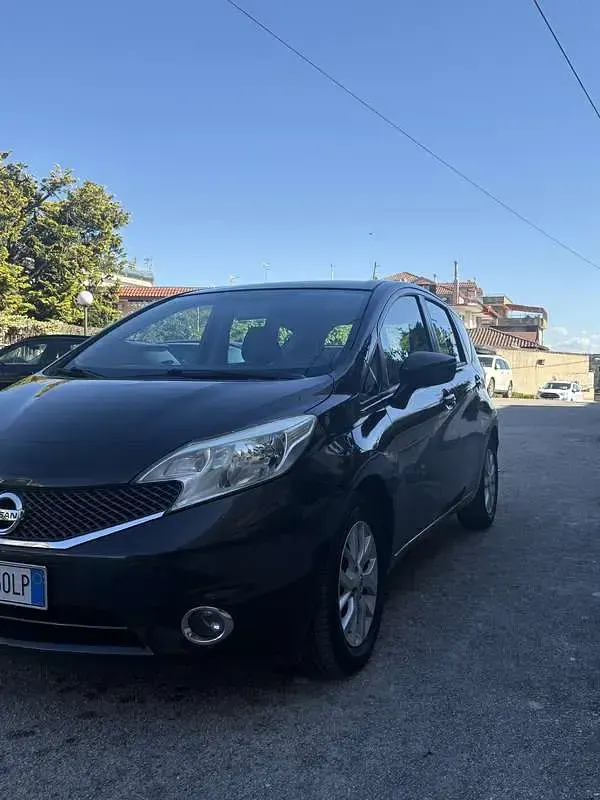 Usata Nissan Note Acenta 90 CV (66 kW) 2014 Nero Utilitaria