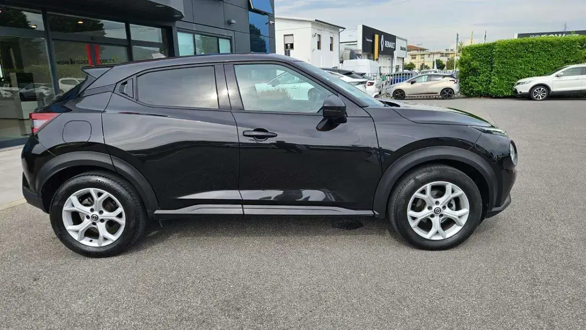 Usata Nissan Juke N-Connecta 114 CV (83 kW) 2021 Nero SUV