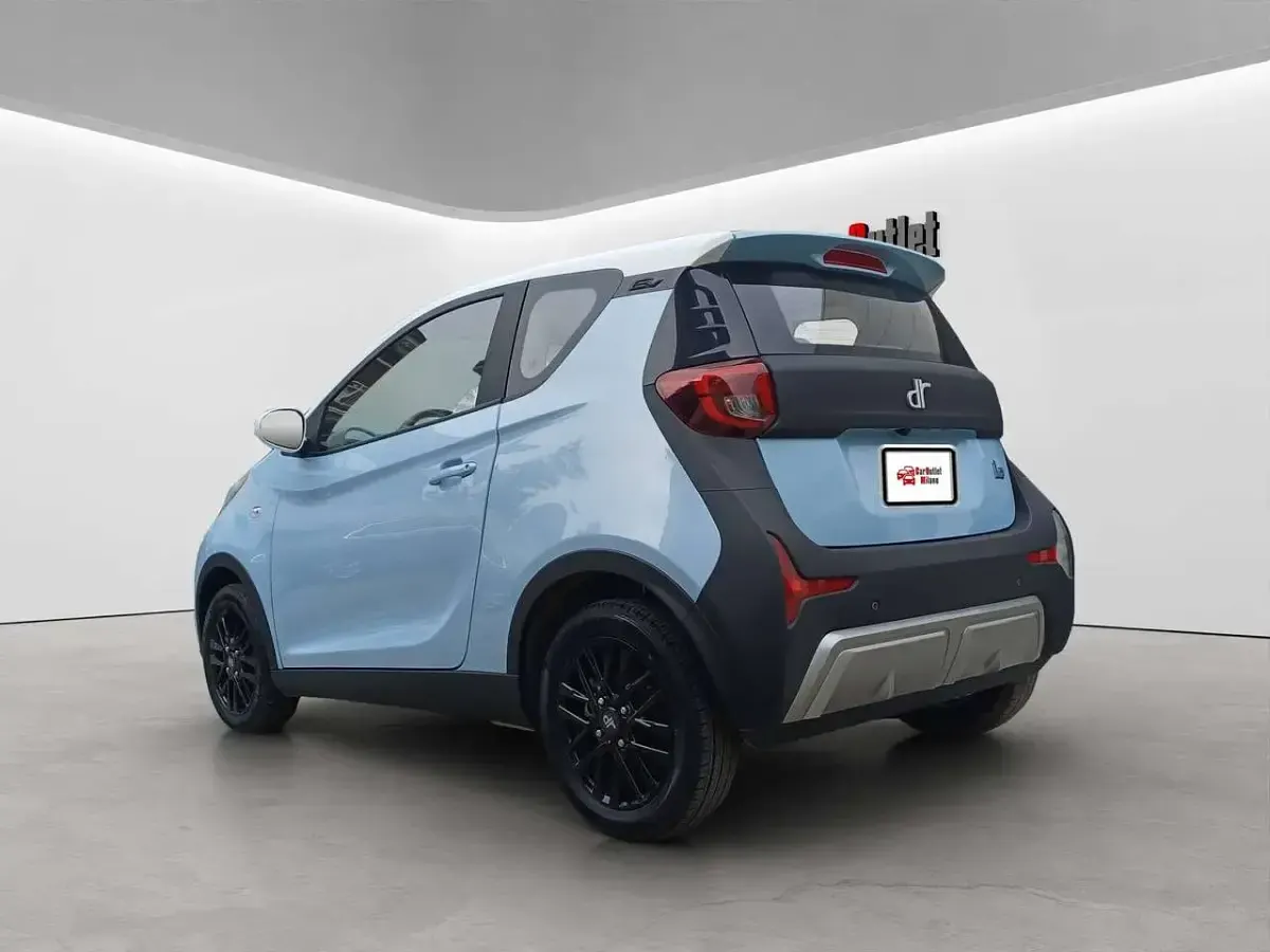Nuova DR DR 1.0 44 kW (61 CV) 2026 Azzurro  white Utilitaria