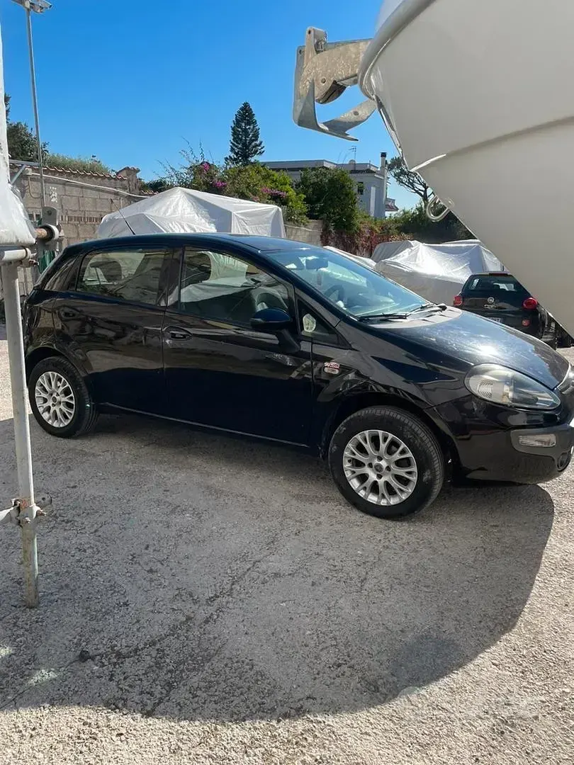 Usata Fiat Punto Evo 69 CV (50 kW) 2010 Nero Utilitaria