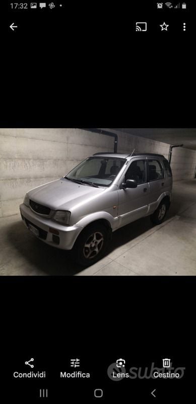 Usata Daihatsu Terios 86 CV (63 kW) 2000 Grigio SUV