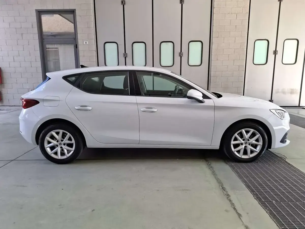 Usata Seat Leon 110 CV (80 kW) 2021 Other Berlina