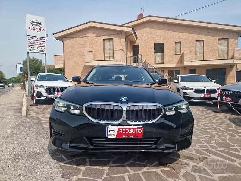 Usata BMW 318 Advantage 150 CV (110 kW) 2020 Nero Station wagon