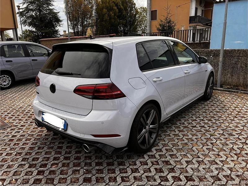 Usata VW Golf VII 150 CV (110 kW) 2018 Berlina