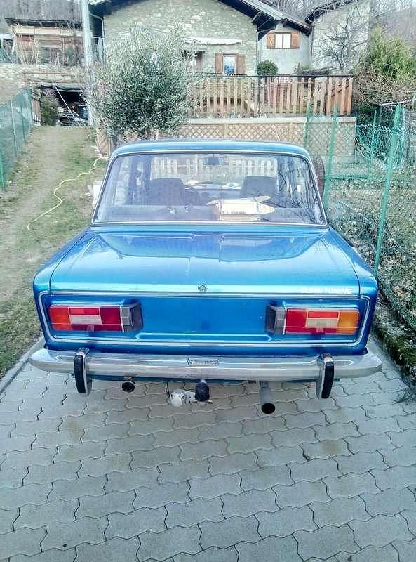 Usata Lada 2106 54 CV (39 kW) 1985 Blu/azzurro Berlina