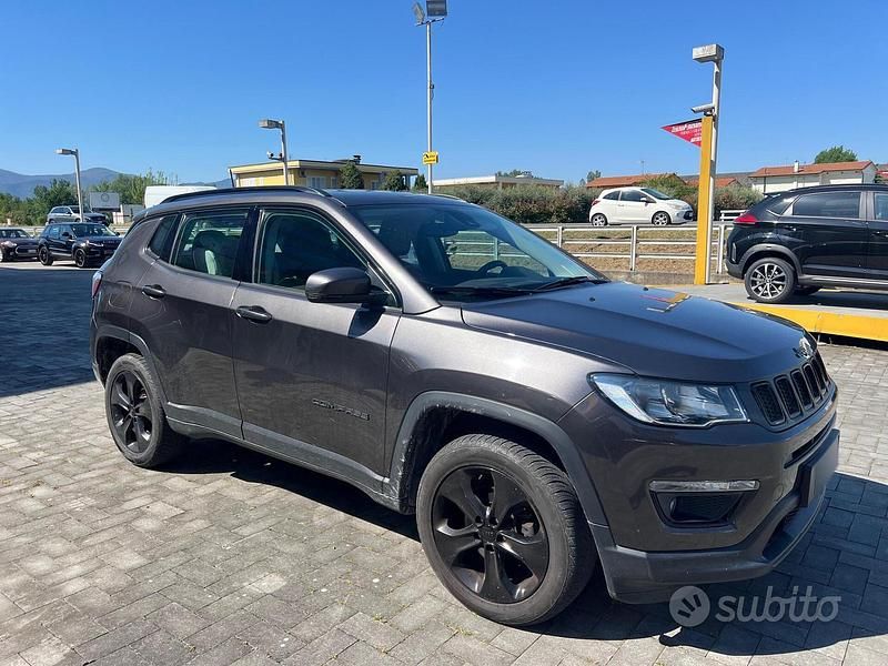 Usata Jeep Compass Night Eagle 140 CV (102 kW) 2020 Grigio SUV