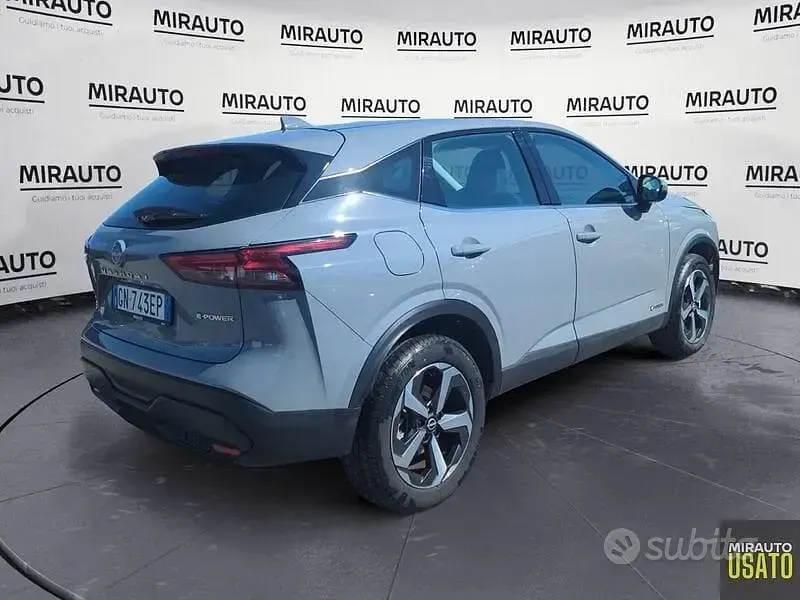 Usata Nissan Qashqai Acenta 158 CV (116 kW) 2023 Grigio SUV