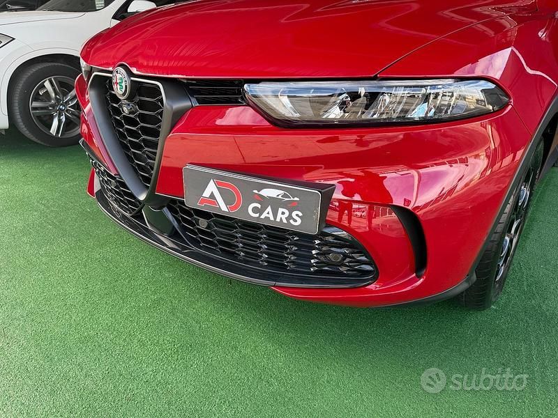 Usata Alfa Romeo Tonale Sprint 131 CV (96 kW) 2023 Rosso SUV