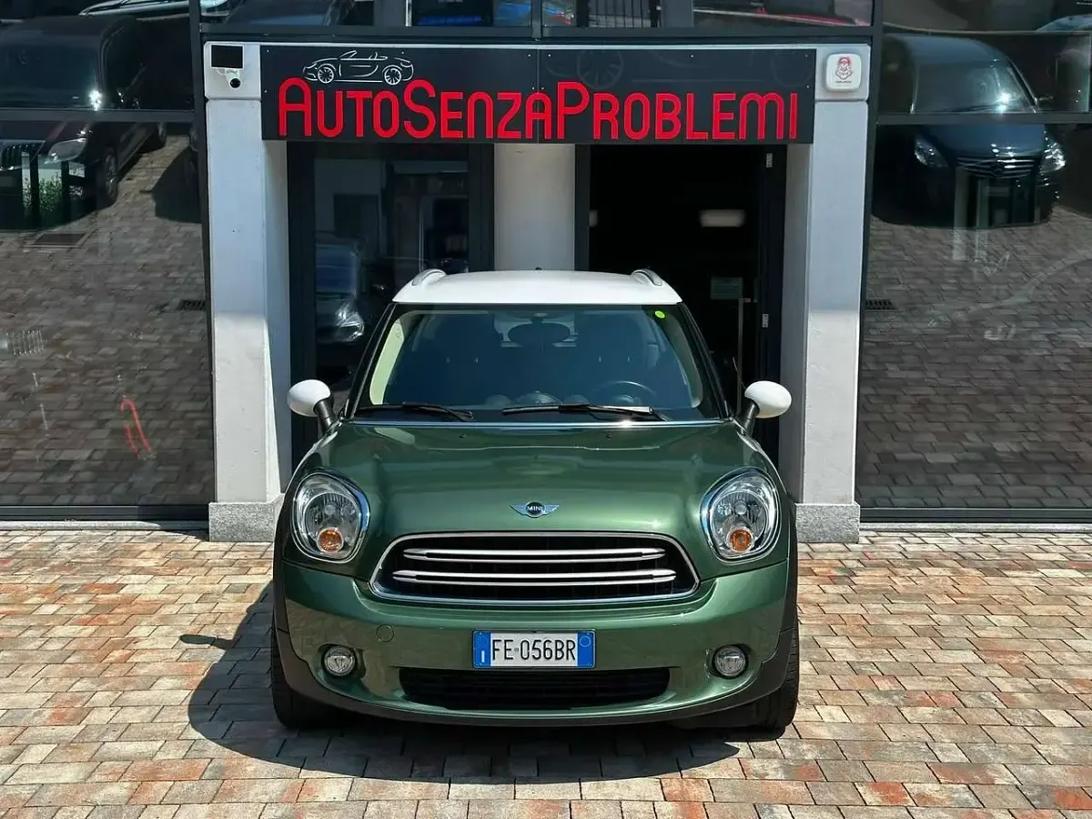 Usata Mini Cooper D Countryman 111 CV (81 kW) 2016 Verde SUV