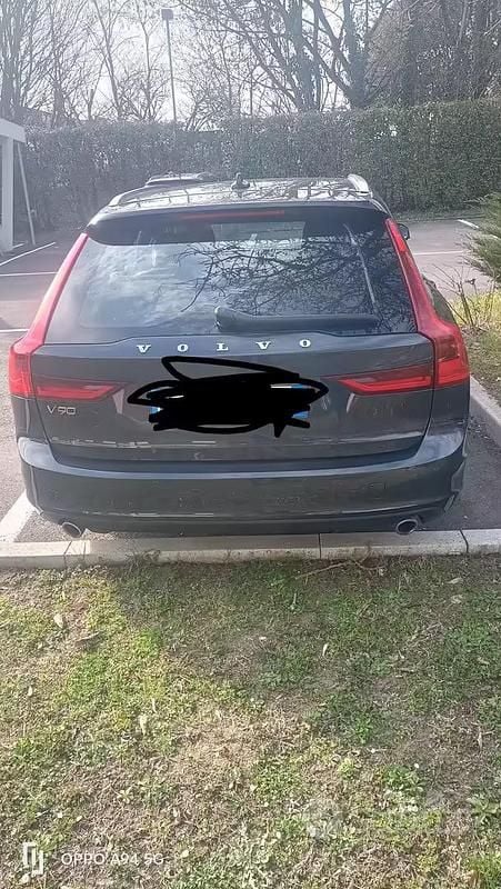 Usata Volvo V90 190 CV (139 kW) 2019 Blu Station wagon