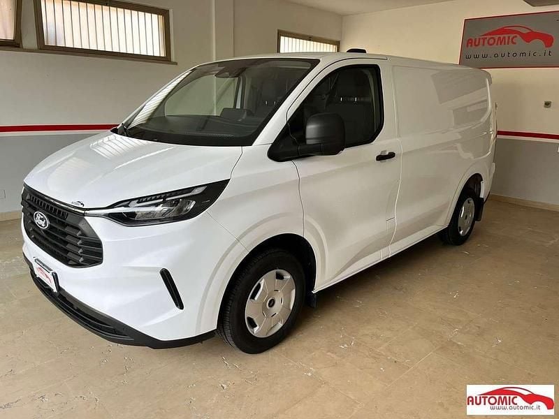 Usata Ford Transit Custom Trend 150 CV (110 kW) 2024 Bianco Furgone