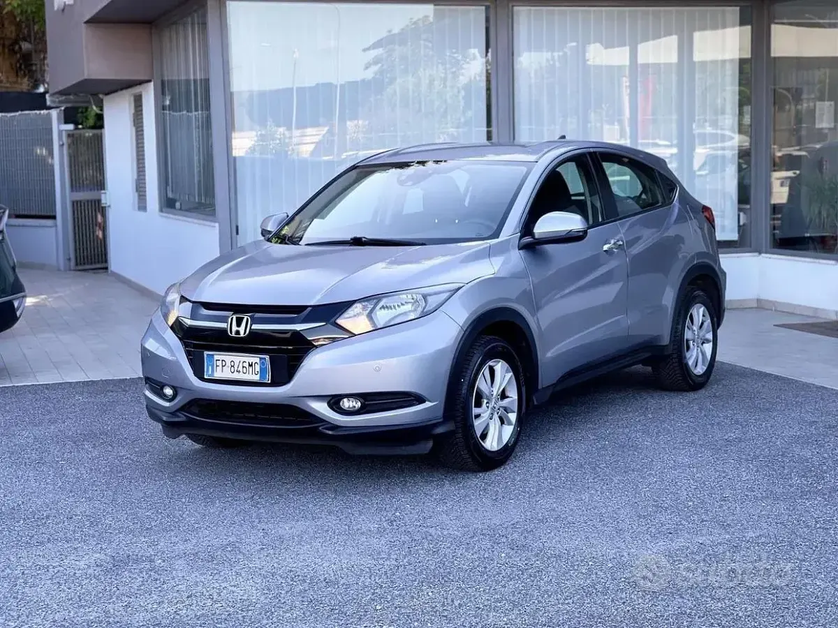 Usata Honda HR-V 131 CV (96 kW) 2018 Grigio SUV