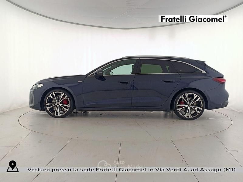 Usata Audi A5 S-Line 204 CV (150 kW) 2025 Blu firmamento metallizzato Station wagon