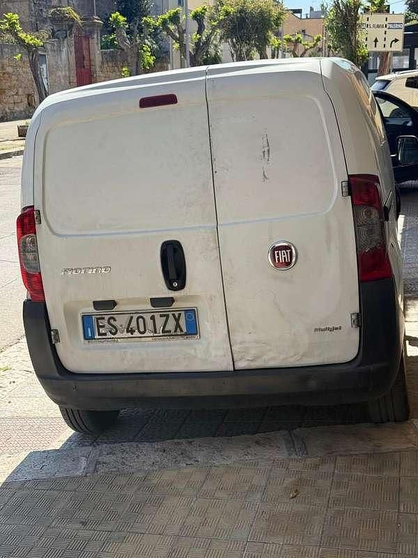 Usata Fiat Fiorino 75 CV (55 kW) 2012 Bianco Monovolume