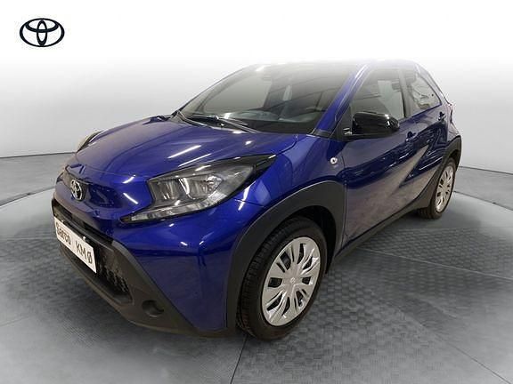 Blu Nuova 2026 Toyota Aygo X Active SUV | 17.900 € - Immagine 1/4