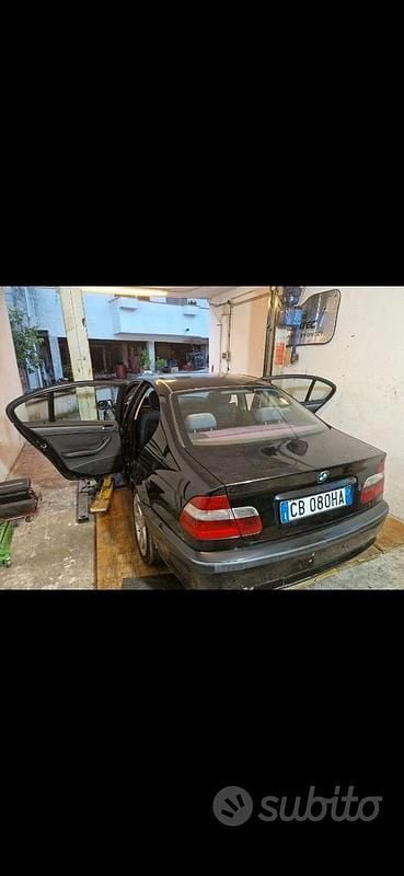 Brugt BMW 320 150 HK (110 kW) 2003 Sort Sedan
