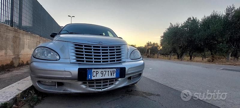 Grigio Usata 2005 Chrysler PT Cruiser Due volumi | 1700 € (Buon prezzo) - Immagine 1/4
