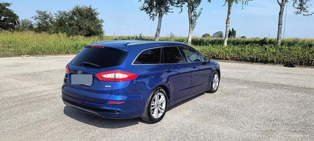 Usata Ford Mondeo 120 CV (88 kW) 2017 Bluazzurro Station wagon