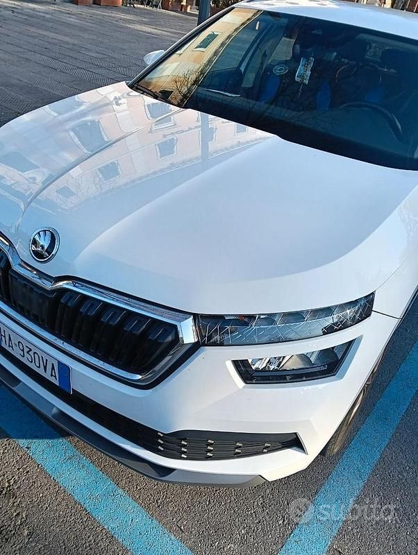 Usata Skoda Kamiq Ambition 110 CV (80 kW) 2022 Bianco SUV