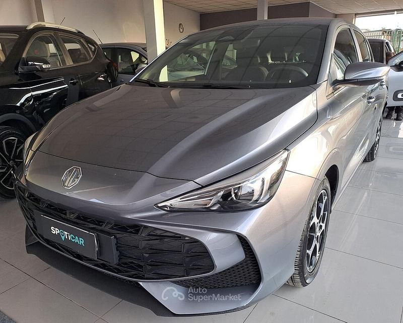 Usata MG MG3 Comfort 116 CV (85 kW) 2025 Nero Utilitaria