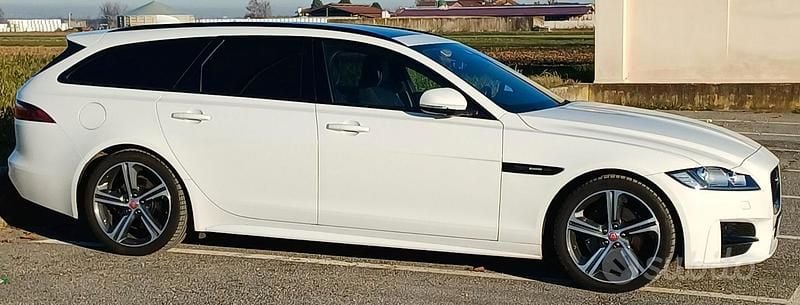 Usata Jaguar XF Sportbrake R 180 CV (132 kW) 2020 Bianco Station wagon